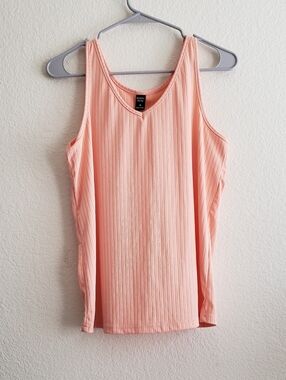 Women's Summer Peach Tank Top